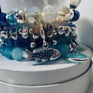 COASTAL ELEGANCE STACK WITH FISH CHARM